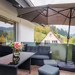 別荘 Waldklang Refugium Schwarzwald - Eingezaeunt - Aussen-sauna - Tischkicker - Billard アルピルスバッハ