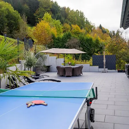 Waldklang Refugium Schwarzwald - Eingezaeunt - Aussen-sauna - Tischkicker - Billard Hébergement de vacances Alpirsbach