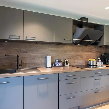 Waldklang Refugium Schwarzwald - Eingezaeunt - Aussen-sauna - Tischkicker - Billard