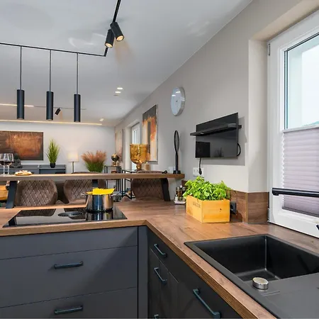 Σπίτι διακοπών Waldklang Refugium Schwarzwald - Eingezaeunt - Aussen-sauna - Tischkicker - Billard