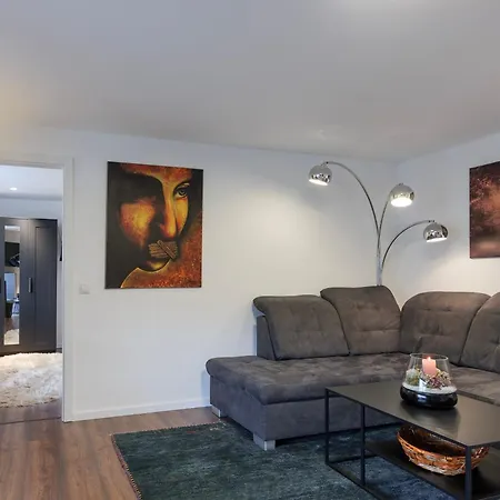 Waldklang Refugium Schwarzwald - Eingezaeunt - Aussen-sauna - Tischkicker - Billard Σπίτι διακοπών Alpirsbach