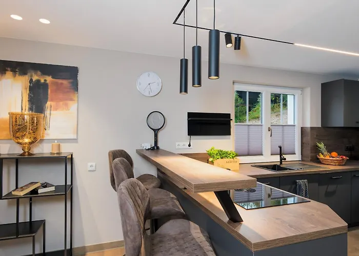 Waldklang Refugium Schwarzwald - Eingezaeunt - Aussen-sauna - Tischkicker - Billard Nyaraló *