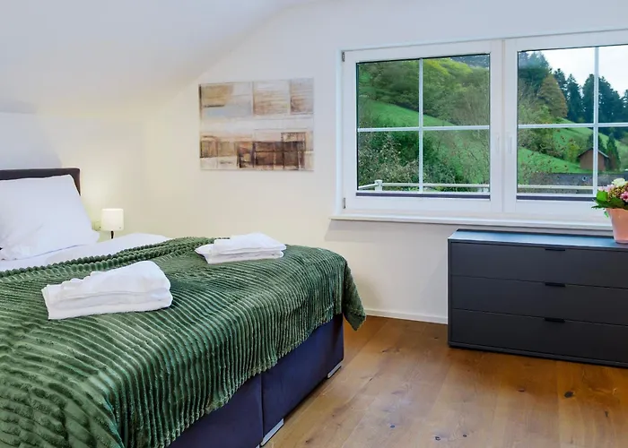 Waldklang Refugium Schwarzwald - Eingezaeunt - Aussen-sauna - Tischkicker - Billard