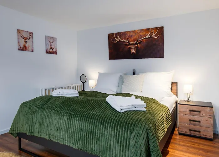 Waldklang Refugium Schwarzwald - Eingezaeunt - Aussen-sauna - Tischkicker - Billard Nyaraló