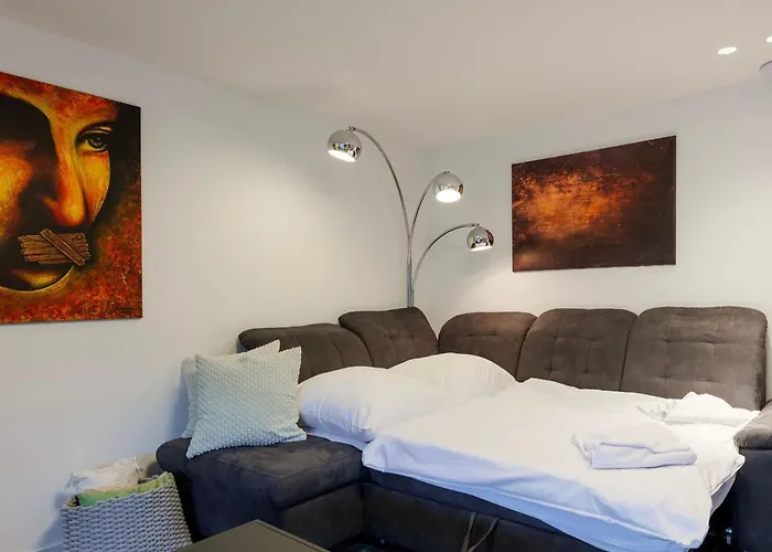 Waldklang Refugium Schwarzwald - Eingezaeunt - Aussen-sauna - Tischkicker - Billard