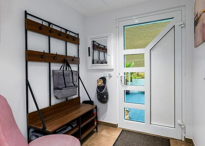 Waldklang Refugium Schwarzwald - Eingezaeunt - Aussen-sauna - Tischkicker - Billard Nyaraló Alpirsbach