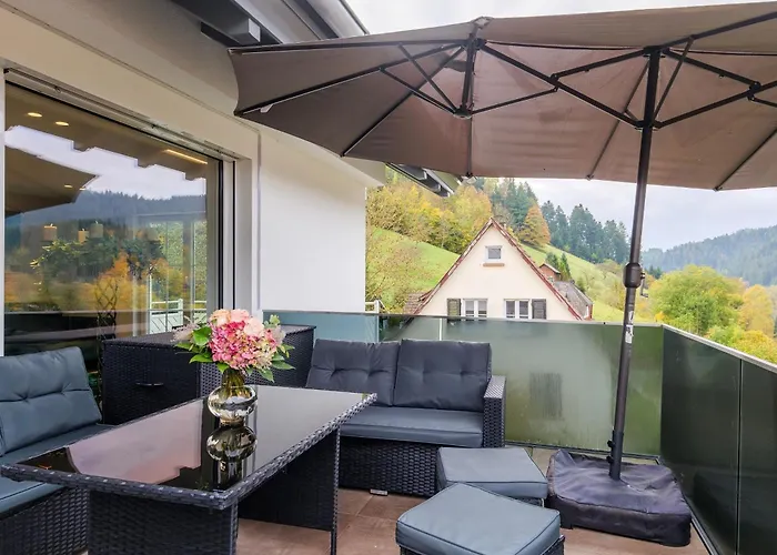 Nyaraló Waldklang Refugium Schwarzwald - Eingezaeunt - Aussen-sauna - Tischkicker - Billard Alpirsbach